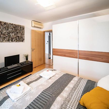 Free Parking! Soho Budapest 101, 4 Ppl, Ac, Superfast Wifi, Tv Экстерьер фото