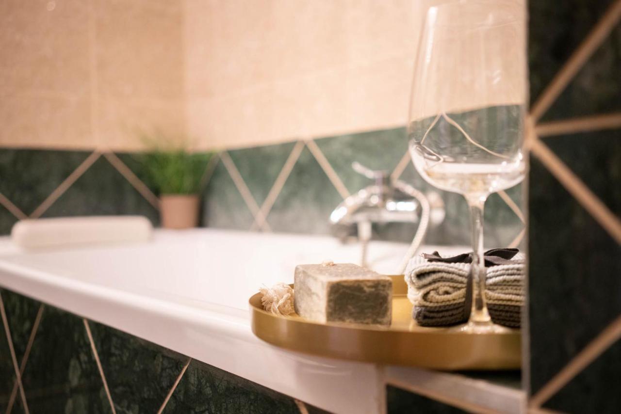 Free Parking! Soho Budapest 101, 4 Ppl, Ac, Superfast Wifi, Tv Экстерьер фото